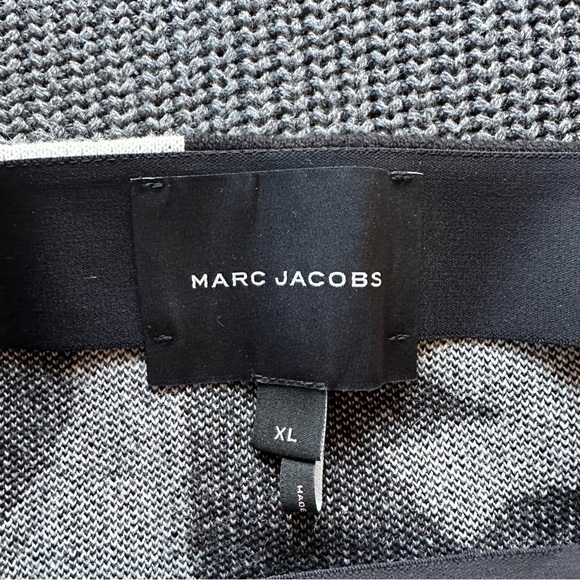 Marc Jacobs Monogram Oversized Knit Jumper and Monogram Knit Tube Skirt L/XL - Picture 12 of 16